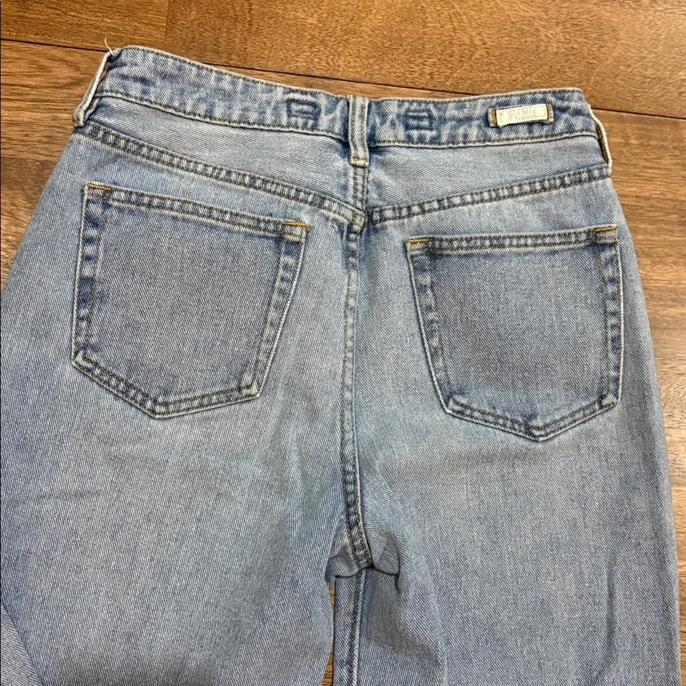 Brandy Melville Distressed Jeans. Button fly. 26
